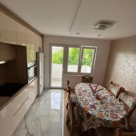 Matej Lux Apartment Szkopje Kültér fotó