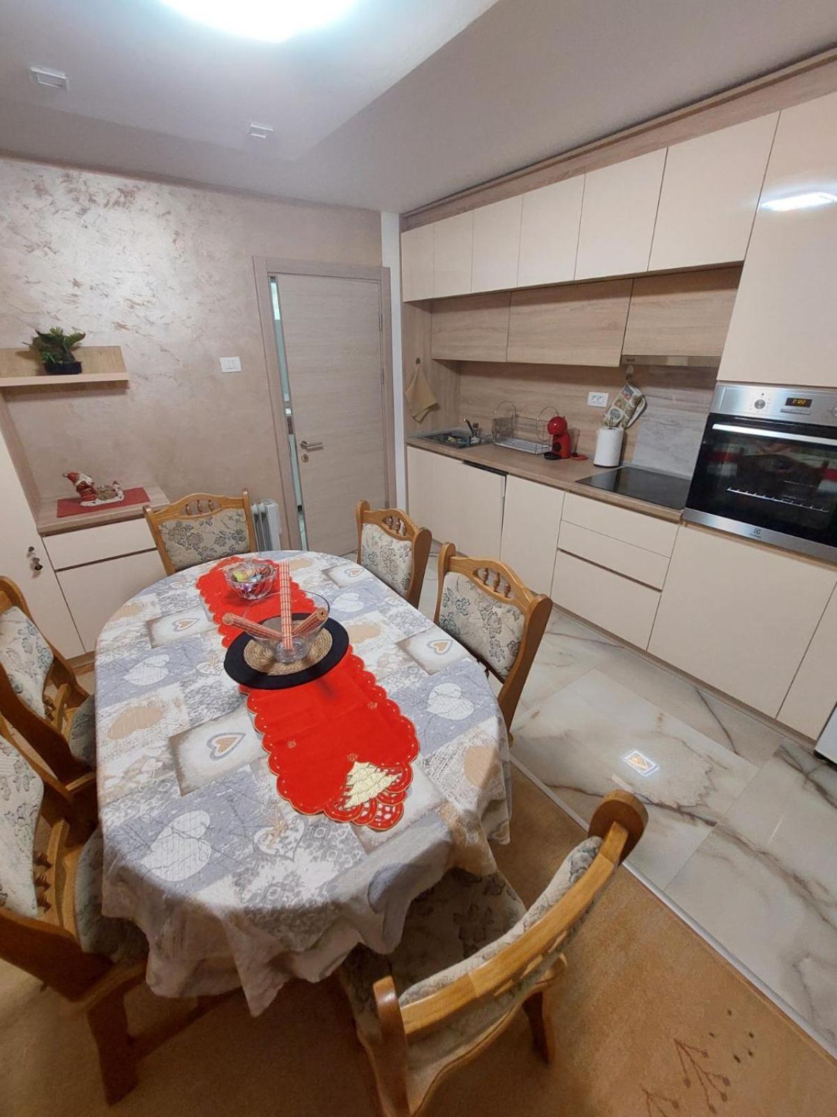 Apartman Matej Lux Szkopje